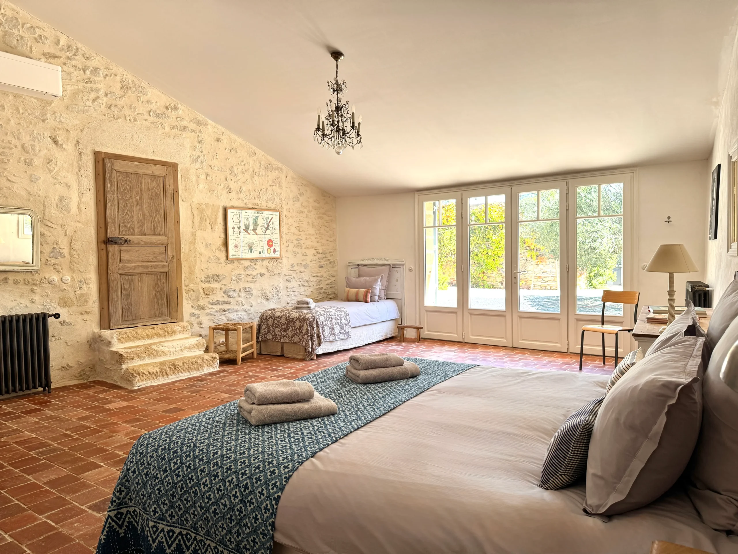 location chambre maison mas uzes gard france
