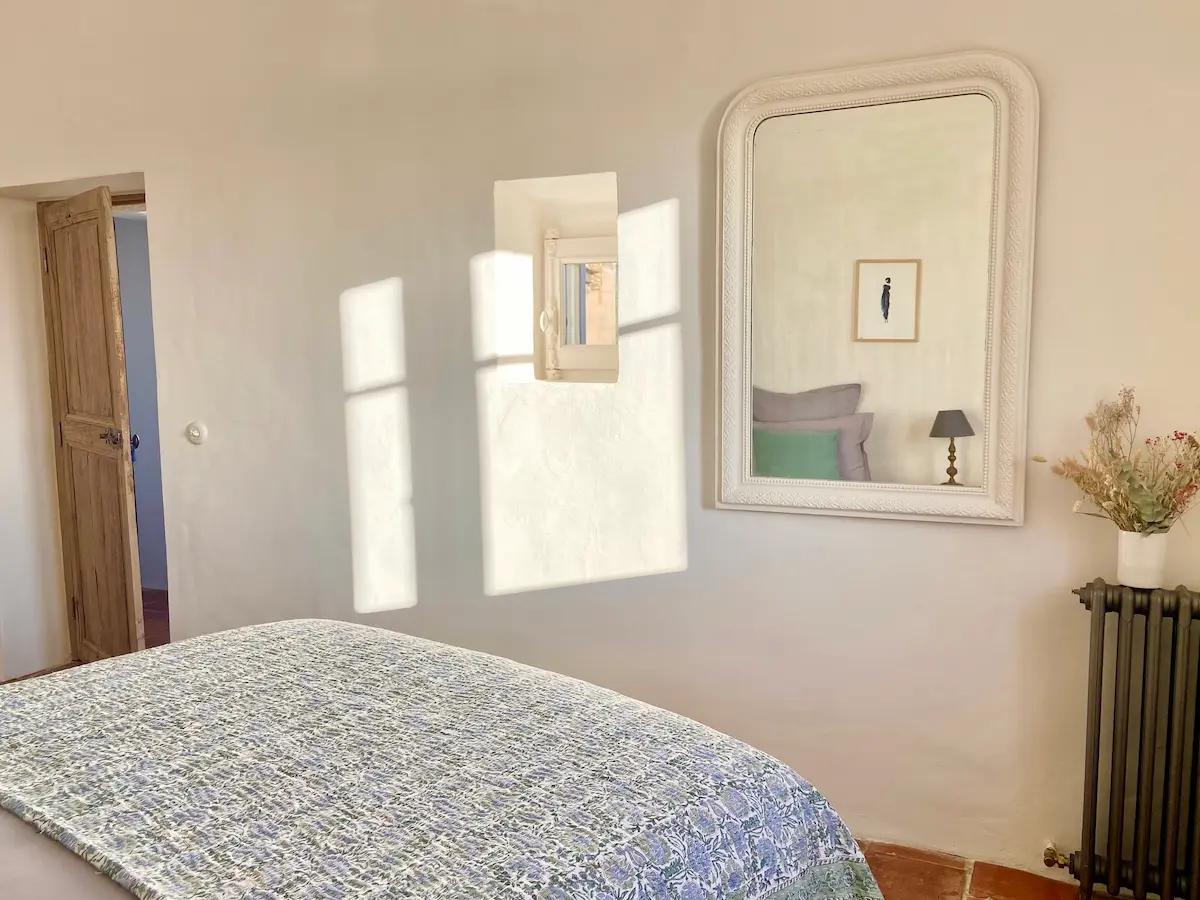 location uzes